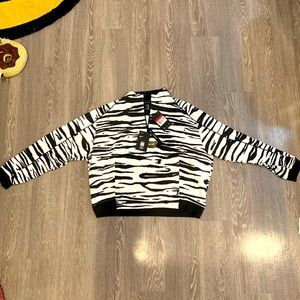 Nike Korea Cropped Pullover